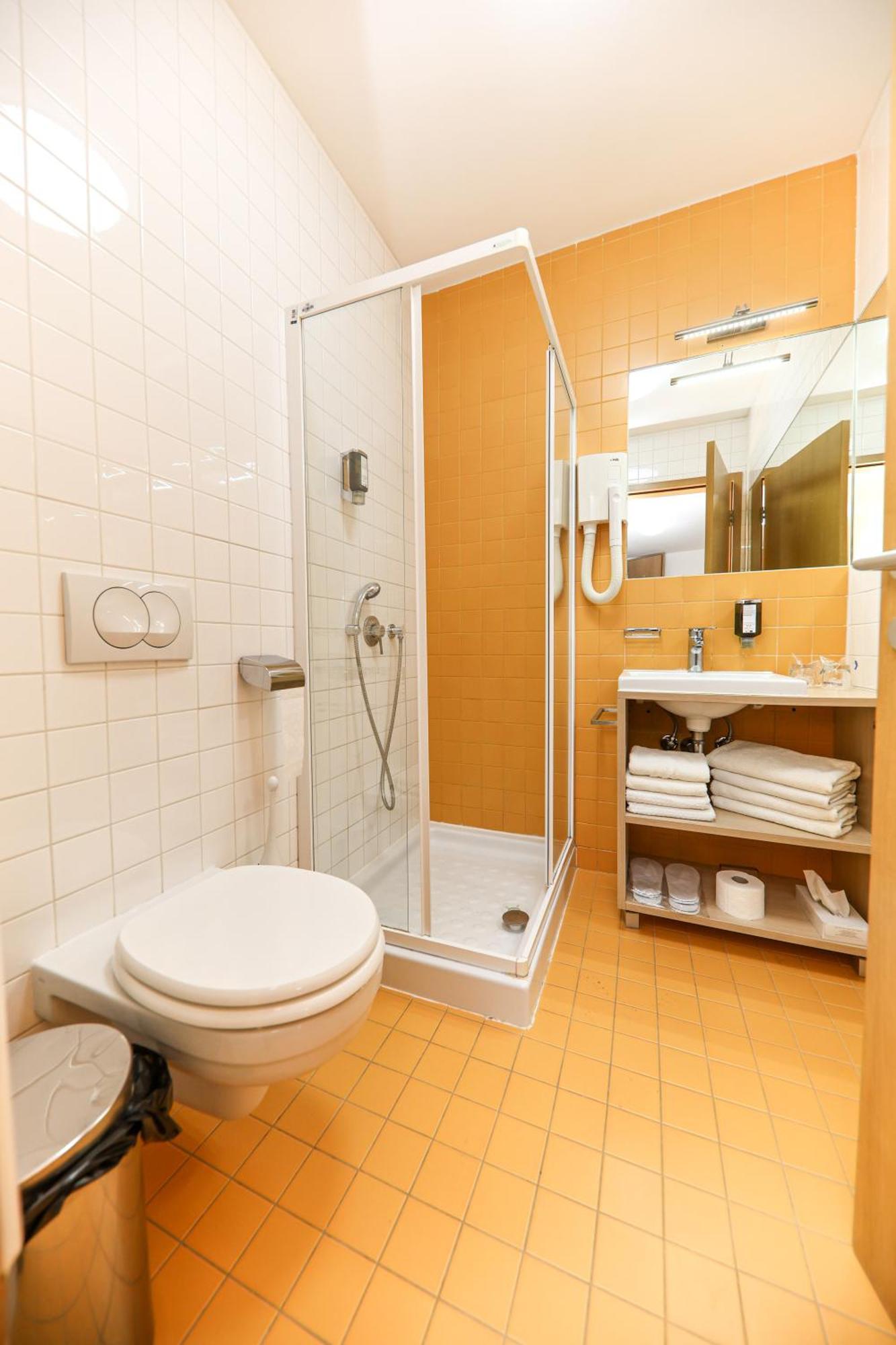 Hotel Celjska Koca Cilli Kültér fotó