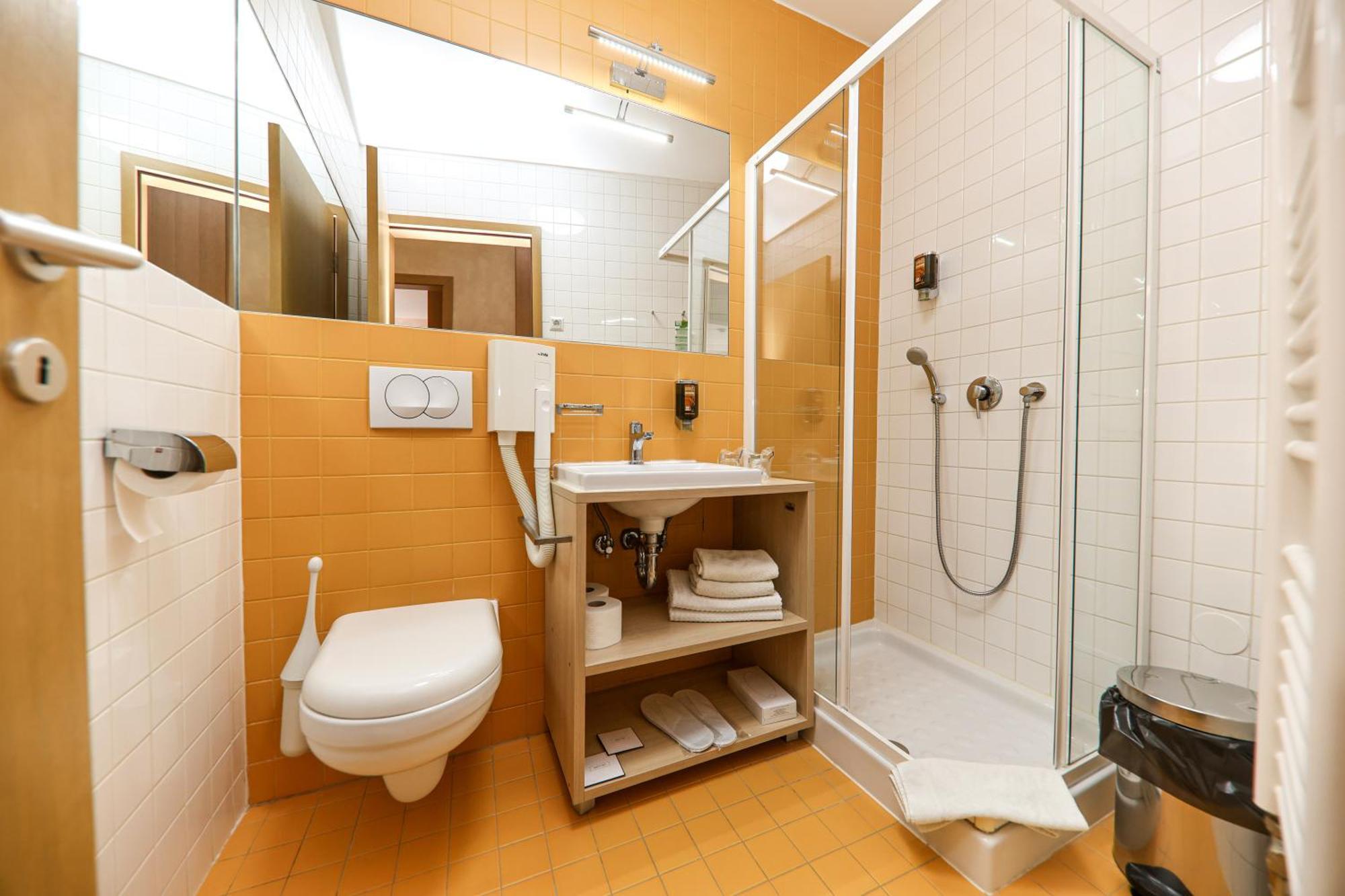 Hotel Celjska Koca Cilli Kültér fotó
