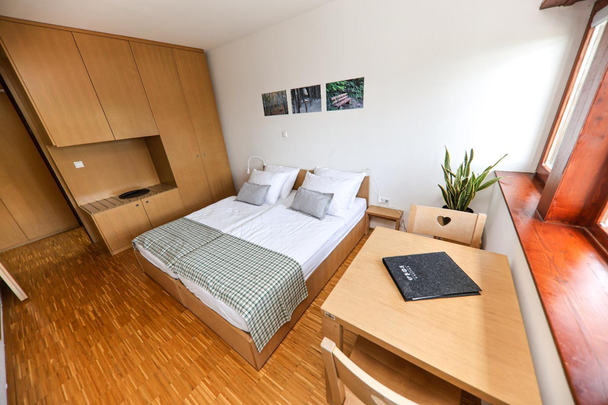 Hotel Celjska Koca Cilli Kültér fotó